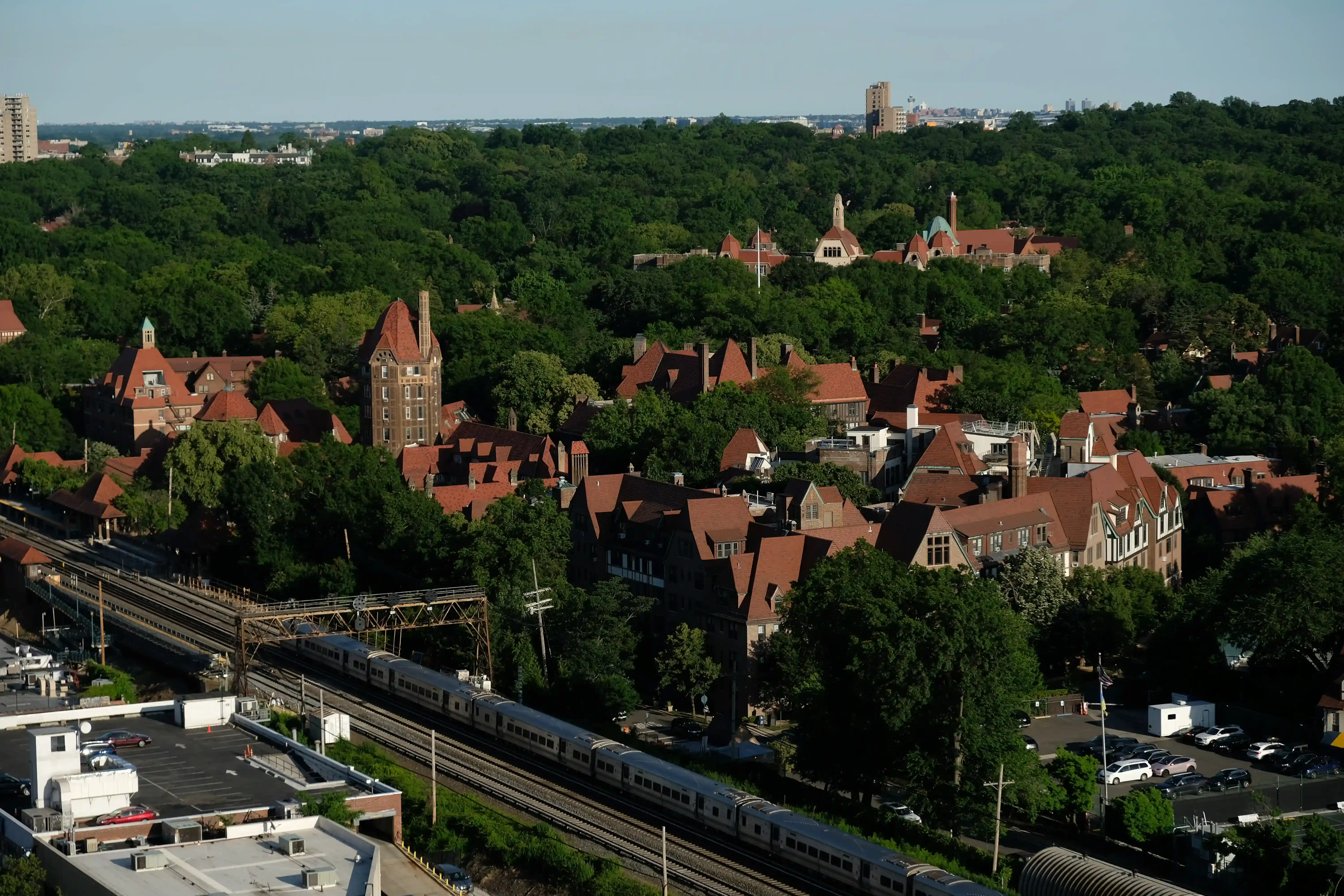 Forest Hills Neighborhood